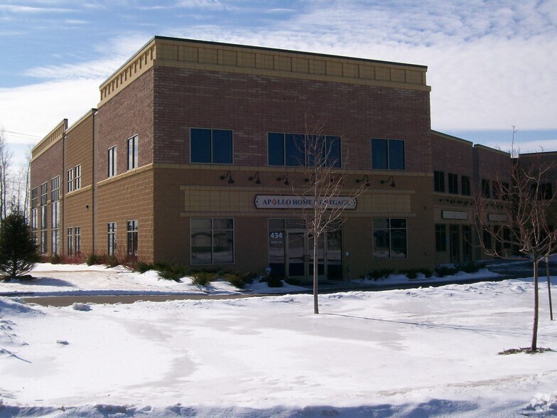 More Photos Of 434 Hale Ave N, Oakdale Office For Lease