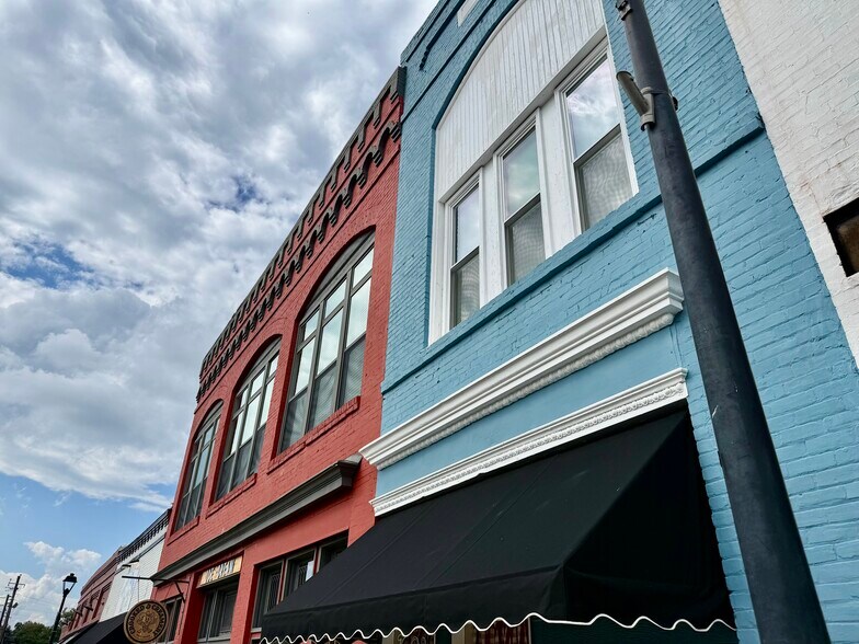 More Photos Of 108 N Jefferson Ave, Eatonton Storefront Retail Office For Sale