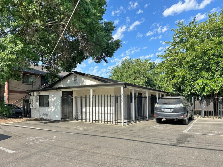 More Photos Of 3441-3445 Altos Ave, Sacramento Apartments For Sale