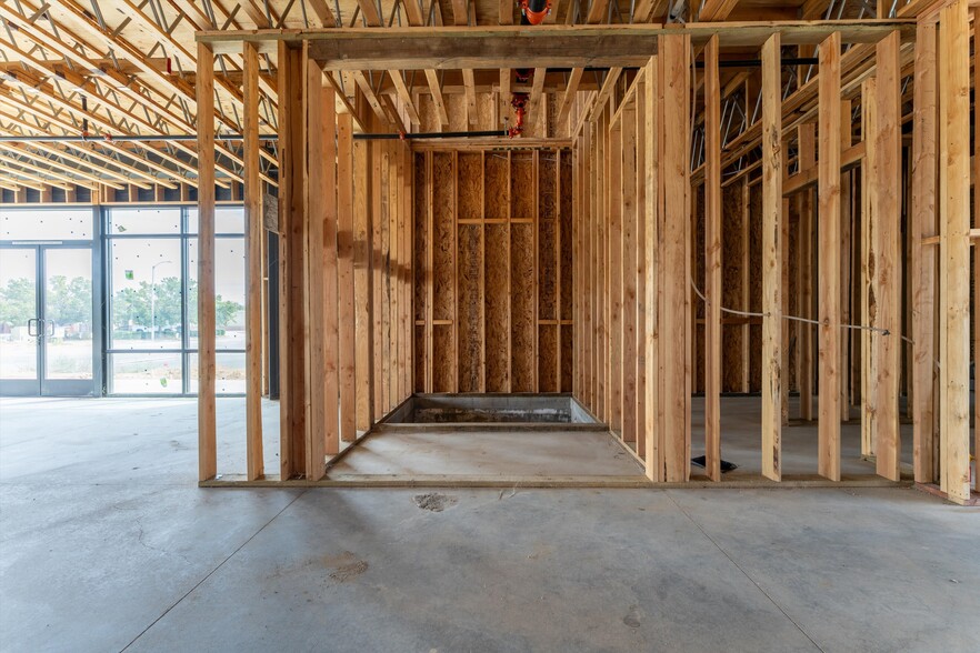 More Photos Of 41255 11th St W, Palmdale Medical For Sale