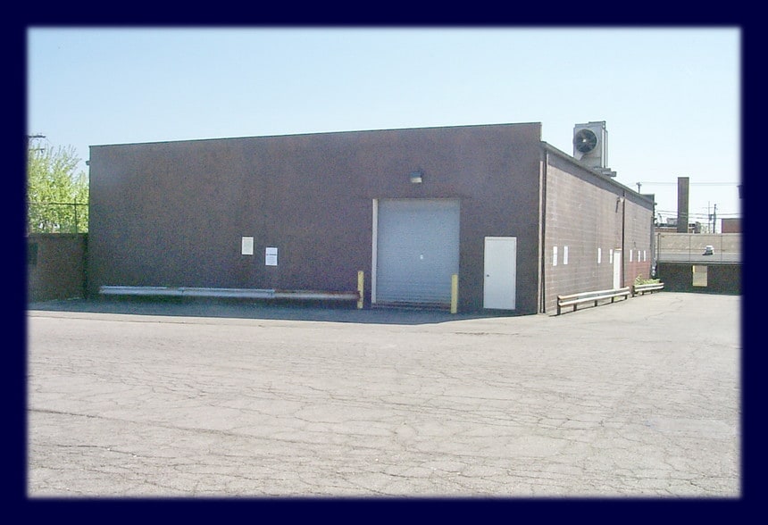 More Photos Of 1384 Hird Ave, Lakewood Loft Creative Space For Sale