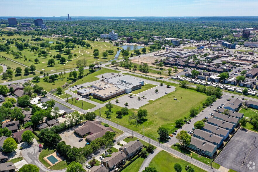 More Photos Of 4835 S Fulton Ave, Tulsa Medical For Lease