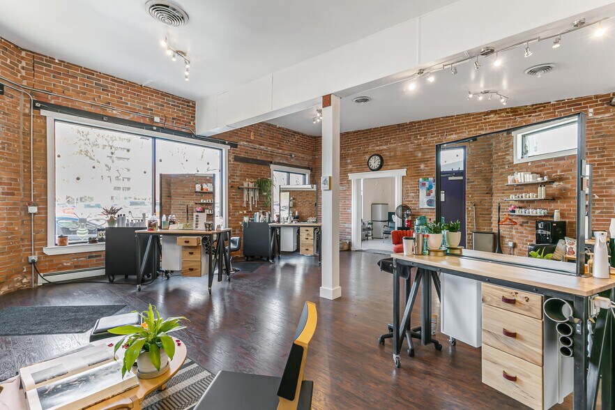 More Photos Of 3401-3435 S Lincoln St, Englewood Apartments For Lease