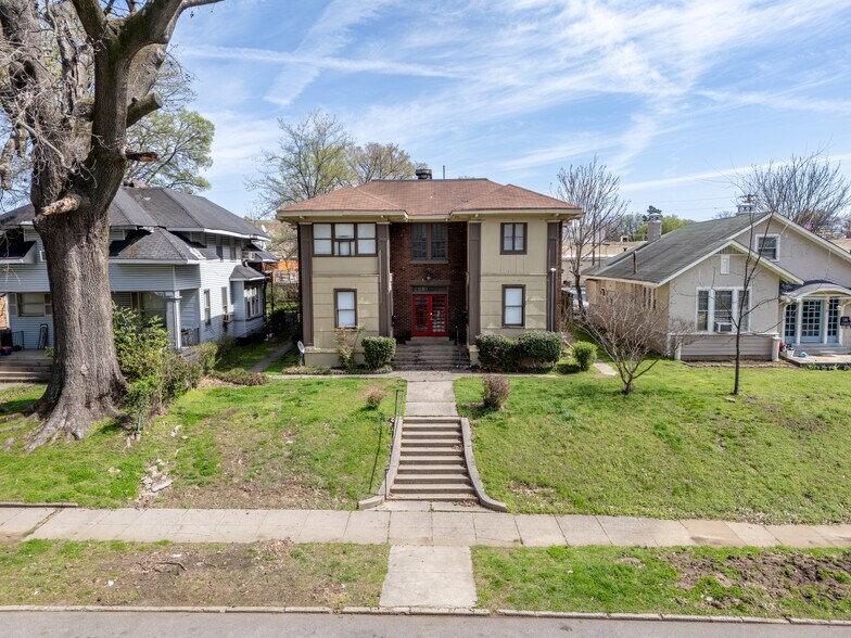More Photos Of 60 N Willett St, Memphis Apartments For Sale