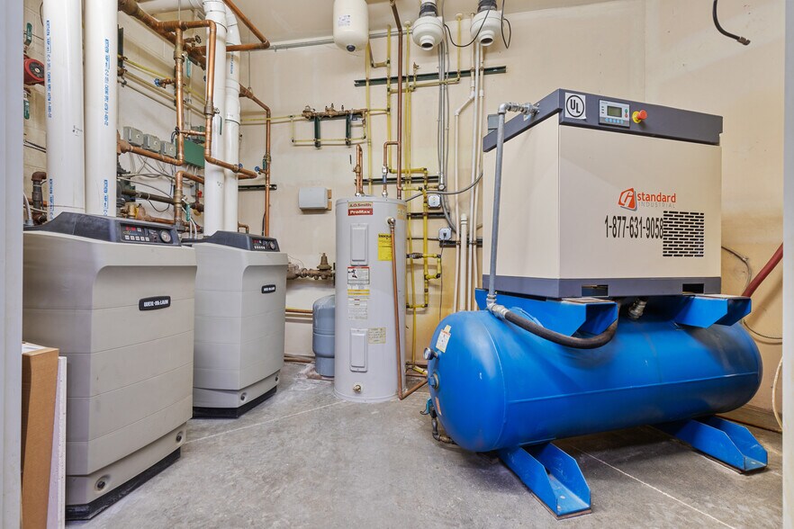 More Photos Of 215 Industrial Dr, Spearfish Warehouse For Sale