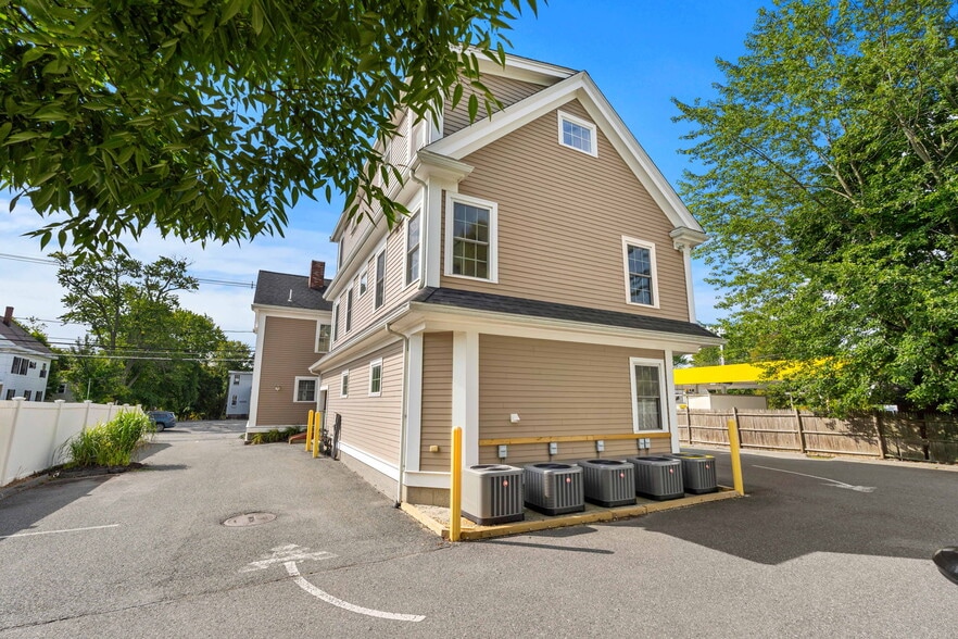 More Photos Of 83 Holten St, Danvers Apartments For Sale