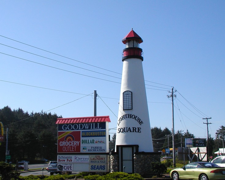 Primary Photo Of 4157 NW Highway101, Lincoln City Unknown For Lease