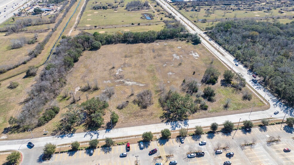 More Photos Of I-45 & Jasmine Ave, Webster Land For Sale