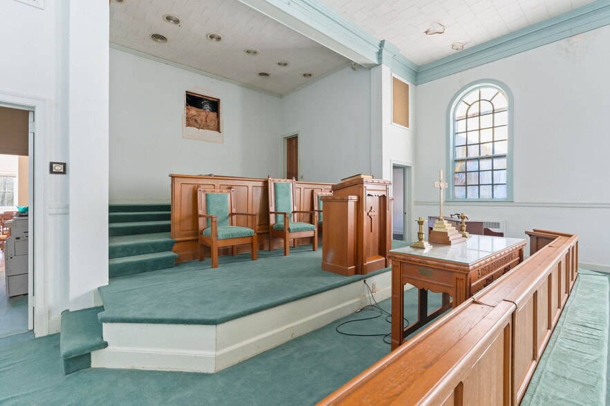 More Photos Of 171 Valley St, Centreville Flex For Sale