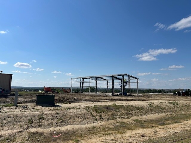 More Photos Of 211 City View Drive, Miles City Distribution For Sale