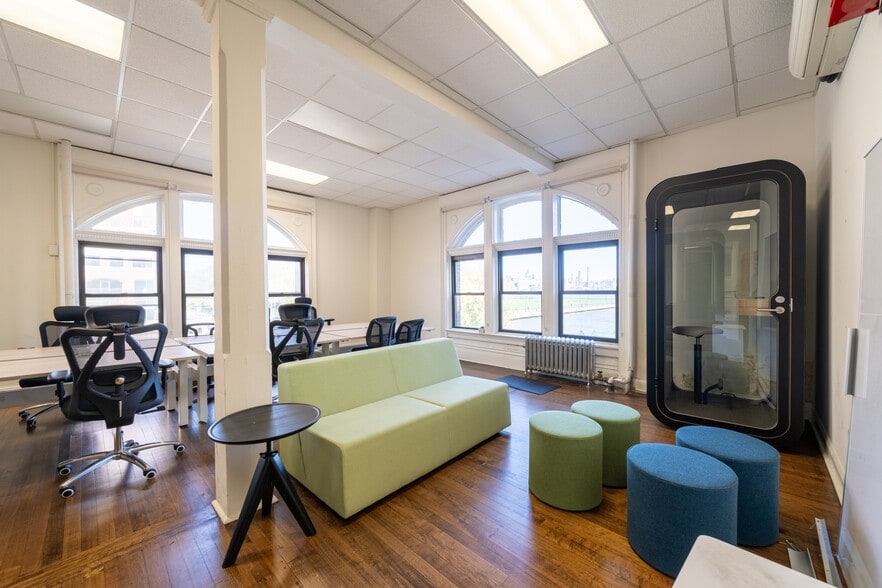 More Photos Of 1 Newark St, Hoboken Loft Creative Space For Lease