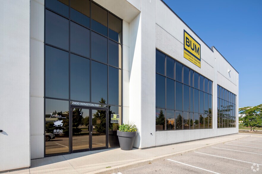 More Photos Of 2400 Winston Park Dr, Oakville Warehouse For Lease
