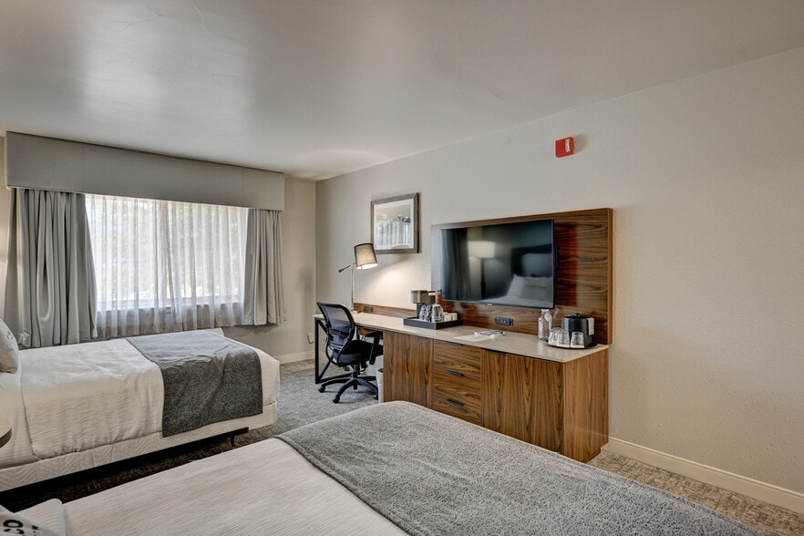 More Photos Of 733 US Highway 24 N, Buena Vista Hotel For Sale