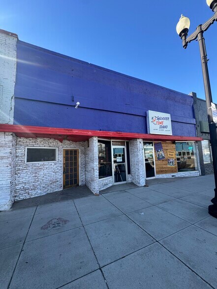 Primary Photo Of 107-109 N Main St, Payette Storefront For Lease