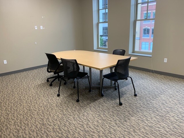 More Photos Of 309-313 S Broadway, Rochester Storefront For Lease
