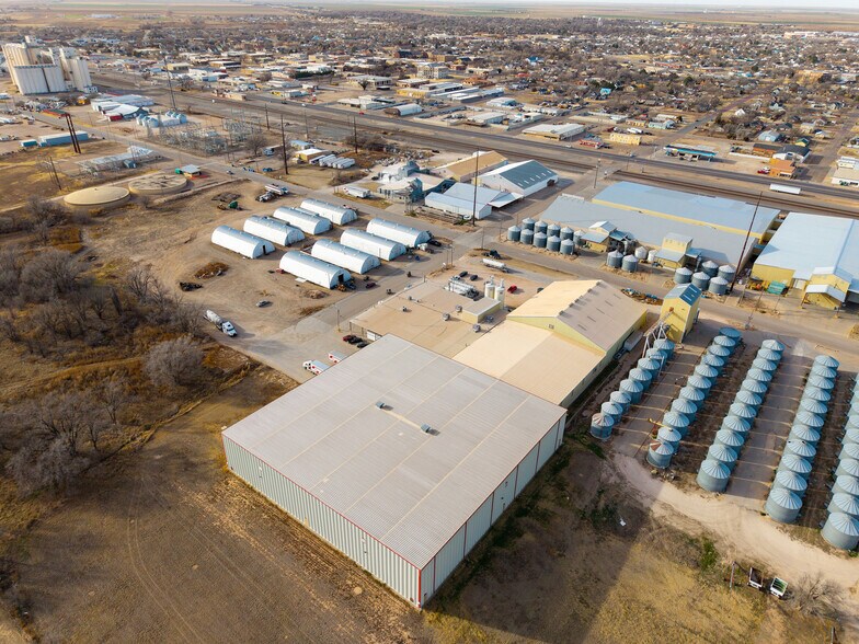 More Photos Of 225 Lawton Ave, Hereford Manufacturing For Sale