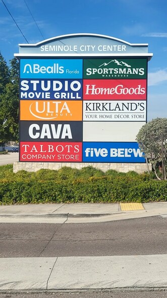 More Photos Of 7967 113th St, Seminole Storefront For Lease