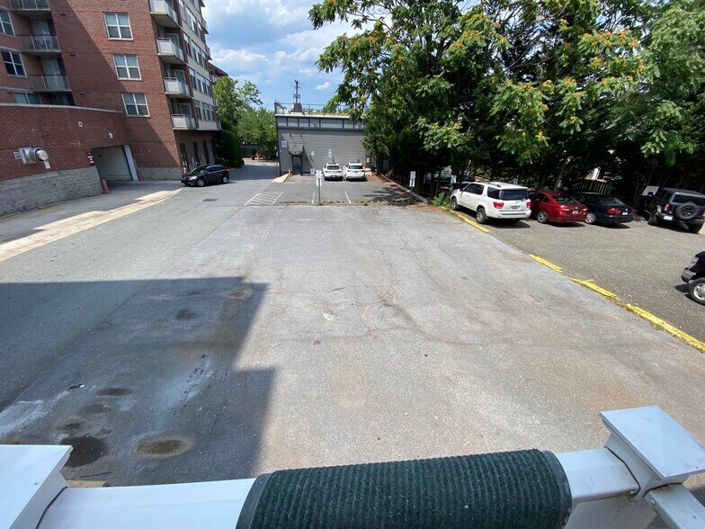 More Photos Of 4713 Maple Ave, Bethesda Office For Sale