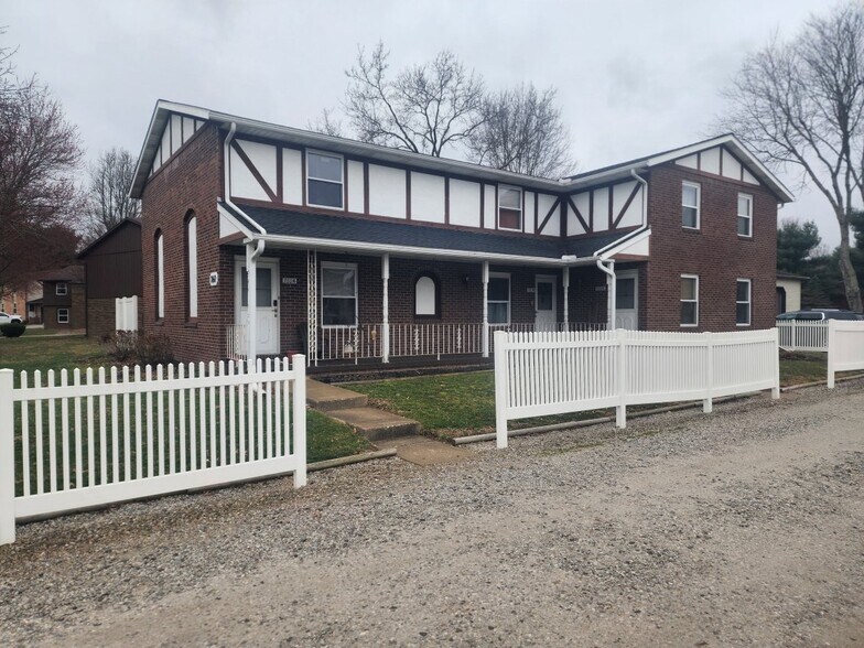 More Photos Of 744 Kingwood Dr NE, Bolivar Apartments For Sale