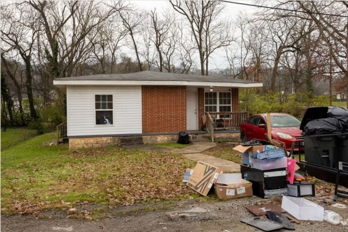 More Photos Of , Chattanooga Specialty For Sale