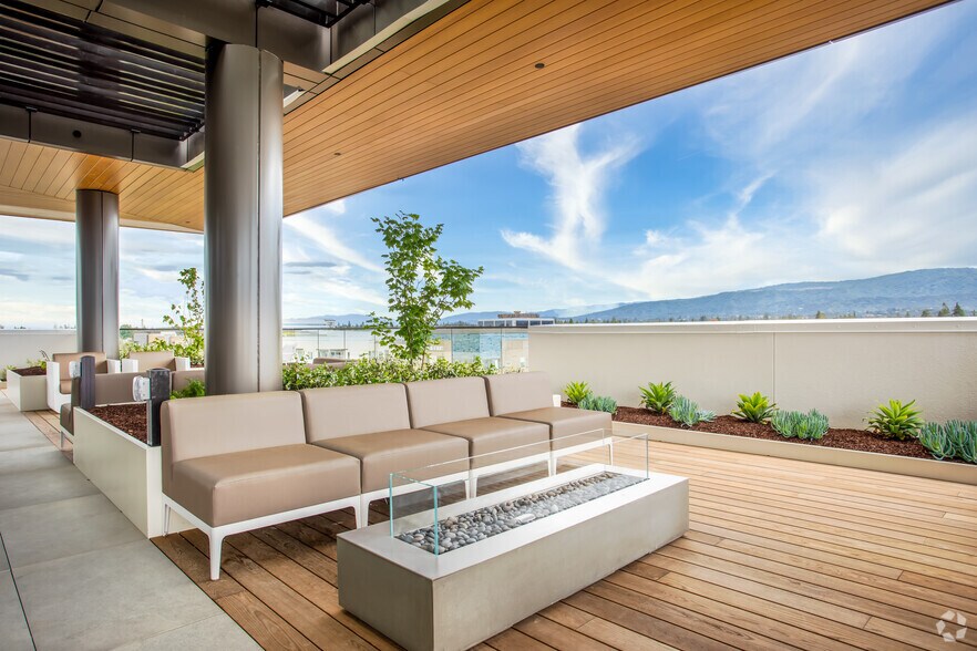 More Photos Of 458 San Antonio Rd, Mountain View Apartments For Lease