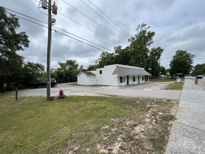 More Photos Of 808 Sea Island Pky, Saint Helena Island Freestanding For Sale