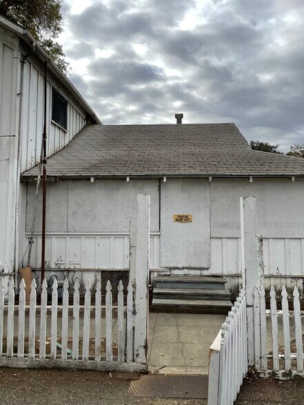 More Photos Of 534 Johnston St, Woodland Land For Sale