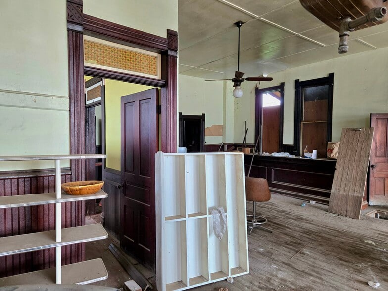 More Photos Of 7282 Columbus St, New Vienna General Retail For Sale