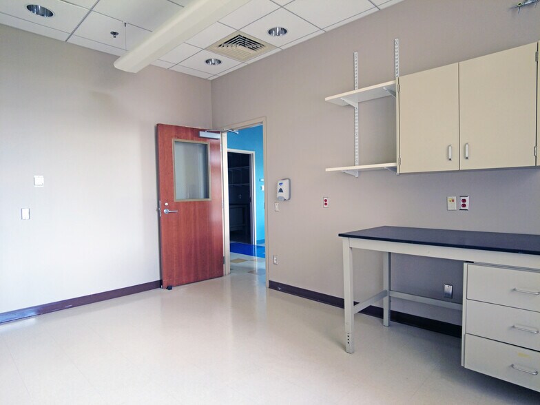 More Photos Of 150 New Scotland Ave, Albany Medical For Lease