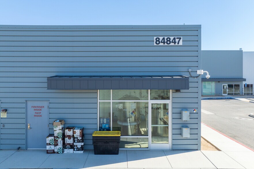 More Photos Of 84829 Avenue 48, Coachella Manufacturing For Sale