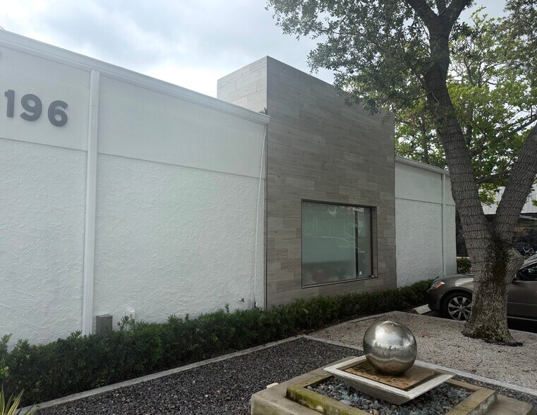 Primary Photo Of 3196 N Federal Hwy, Boca Raton Medical For Sale