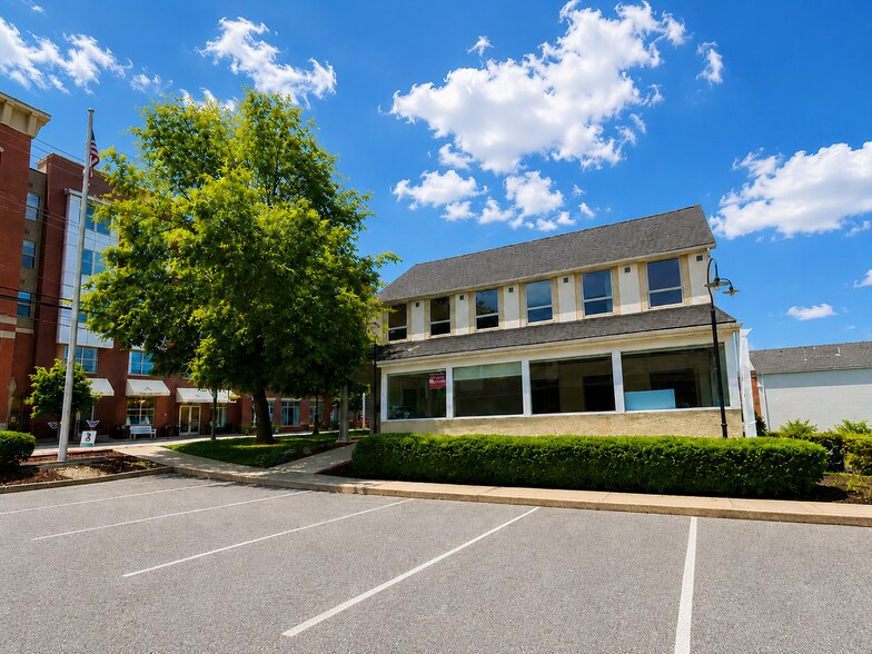 Primary Photo Of 412 E King St, Malvern Storefront Retail Office For Sale