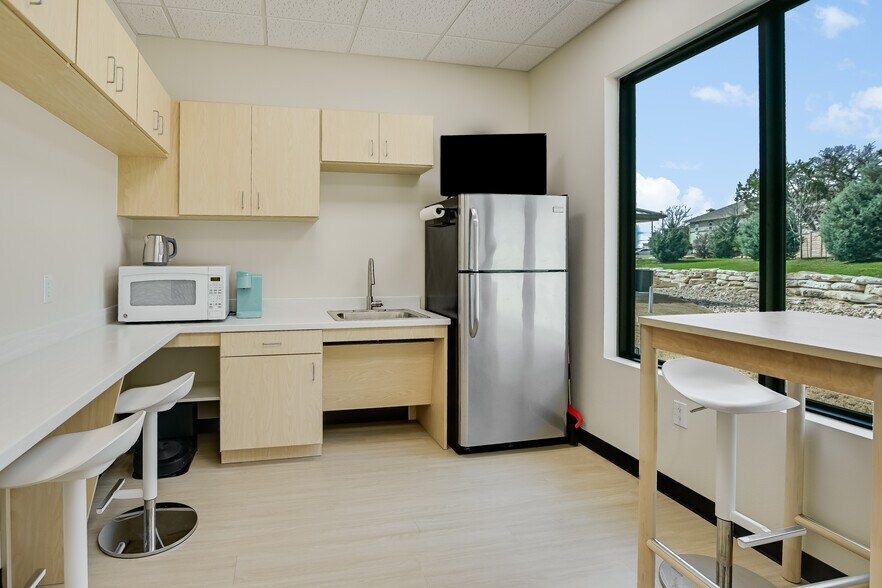 More Photos Of 4881 Williams Dr, Georgetown Medical For Sale