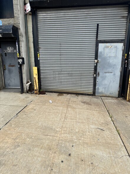 More Photos Of 717 E 135th St, Bronx Warehouse For Lease