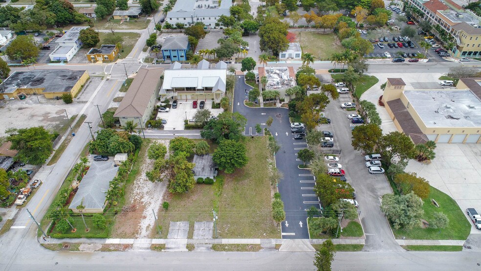 More Photos Of 60 NW 5th Ave, Delray Beach Restaurant For Sale
