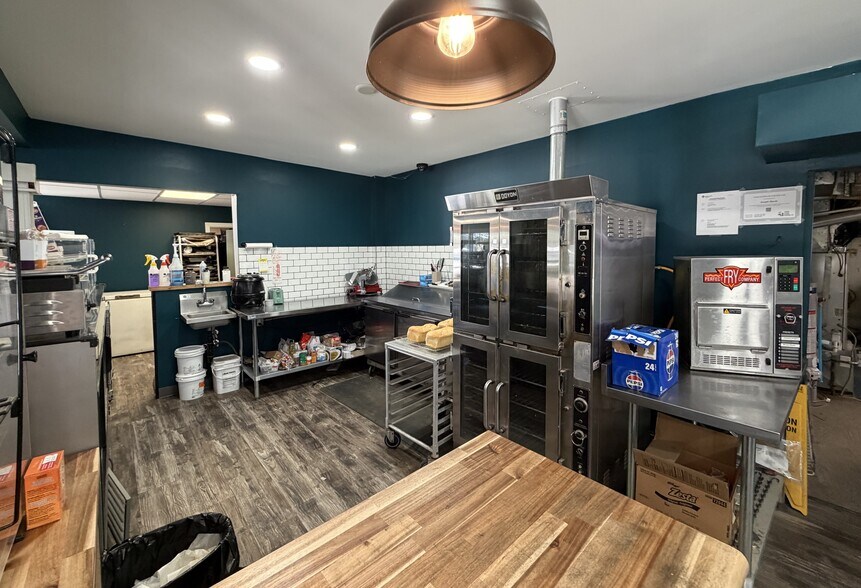 More Photos Of 54500 Rge Rd 275, Calahoo General Retail For Sale