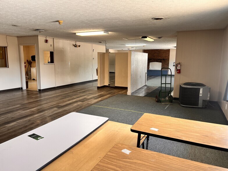 More Photos Of 1965-125 E Ohio Pike, Amelia Daycare Center For Sale