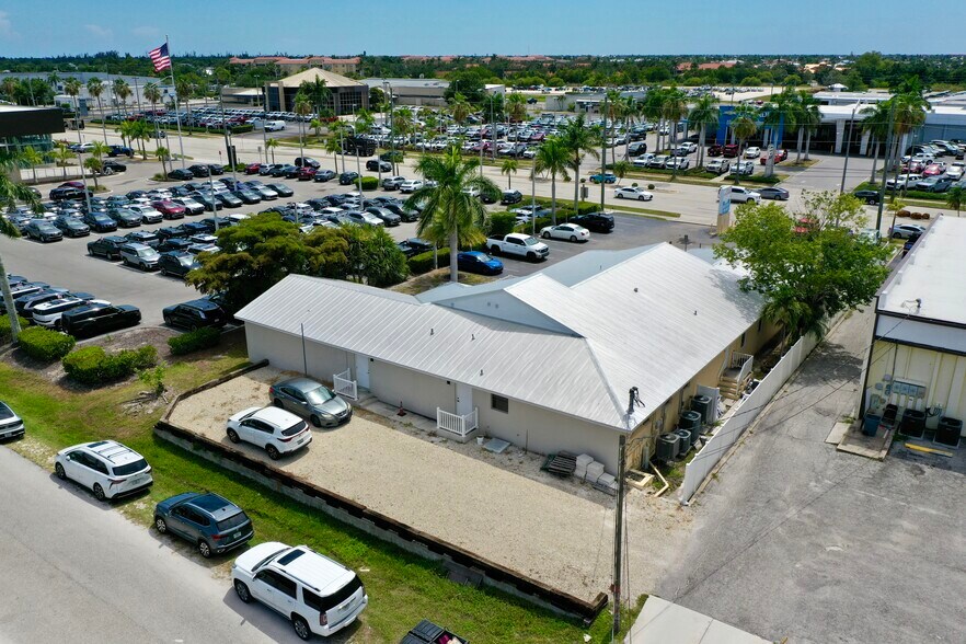 More Photos Of 1900 Tamiami Trl, Punta Gorda Office For Sale