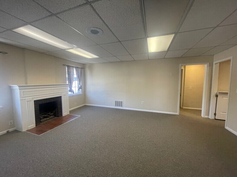More Photos Of 1203 10th St S, Nampa Office Residential For Lease