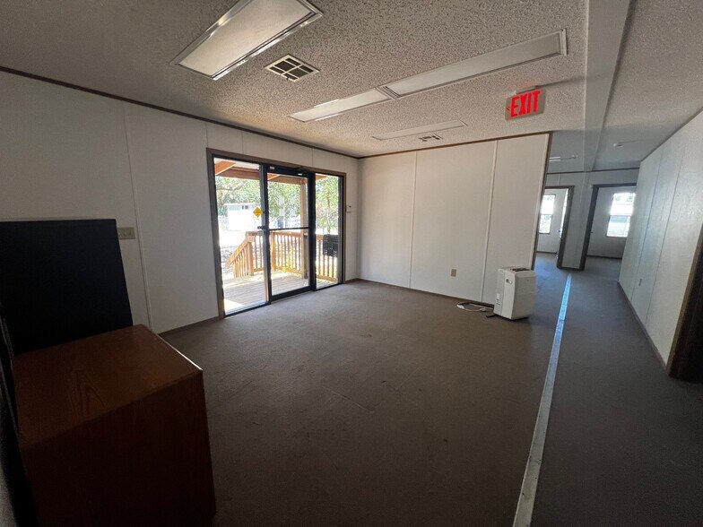 More Photos Of 6157 S US Highway 1, Fort Pierce Office For Lease