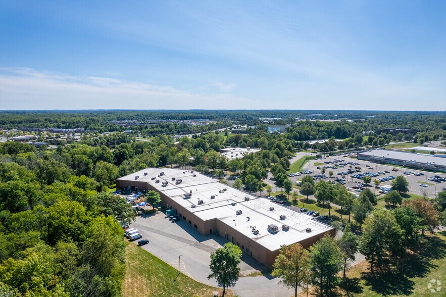 More Photos Of 300 Horizon Dr, Hamilton Light Distribution For Lease