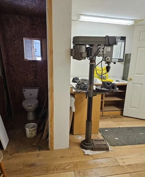 More Photos Of 3963 Main St, Scio Storefront For Sale