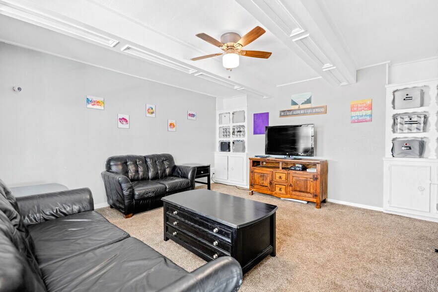 More Photos Of 20 Tate Ln, Round Rock Apartments For Sale