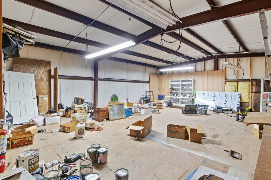 More Photos Of 4008 Dauphin Island Pky, Mobile Showroom For Sale