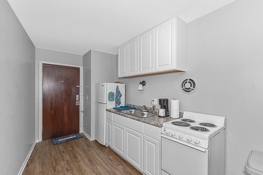 More Photos Of 9481 Reading Rd, Cincinnati Apartments For Sale