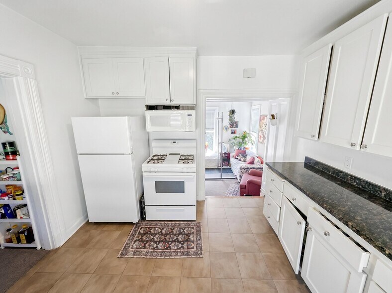 More Photos Of 834 Georgia St, Vallejo Apartments For Sale
