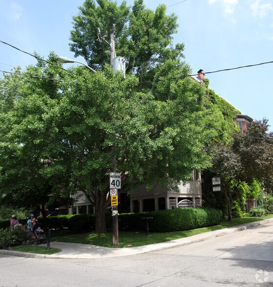 More Photos Of 9A-9B Humewood Dr, York Apartments For Sale