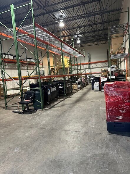 More Photos Of 13 Delta Dr, Londonderry Light Manufacturing For Sale