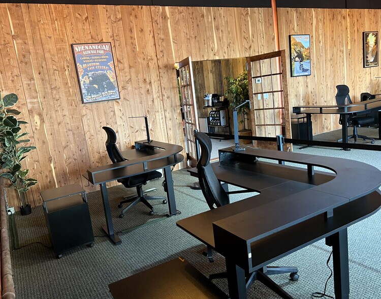 More Photos Of 31 N Federal St, Harrisonburg Coworking Space