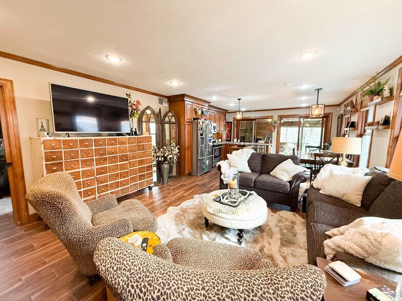 More Photos Of 212 N 3rd St, Salina Warehouse For Sale